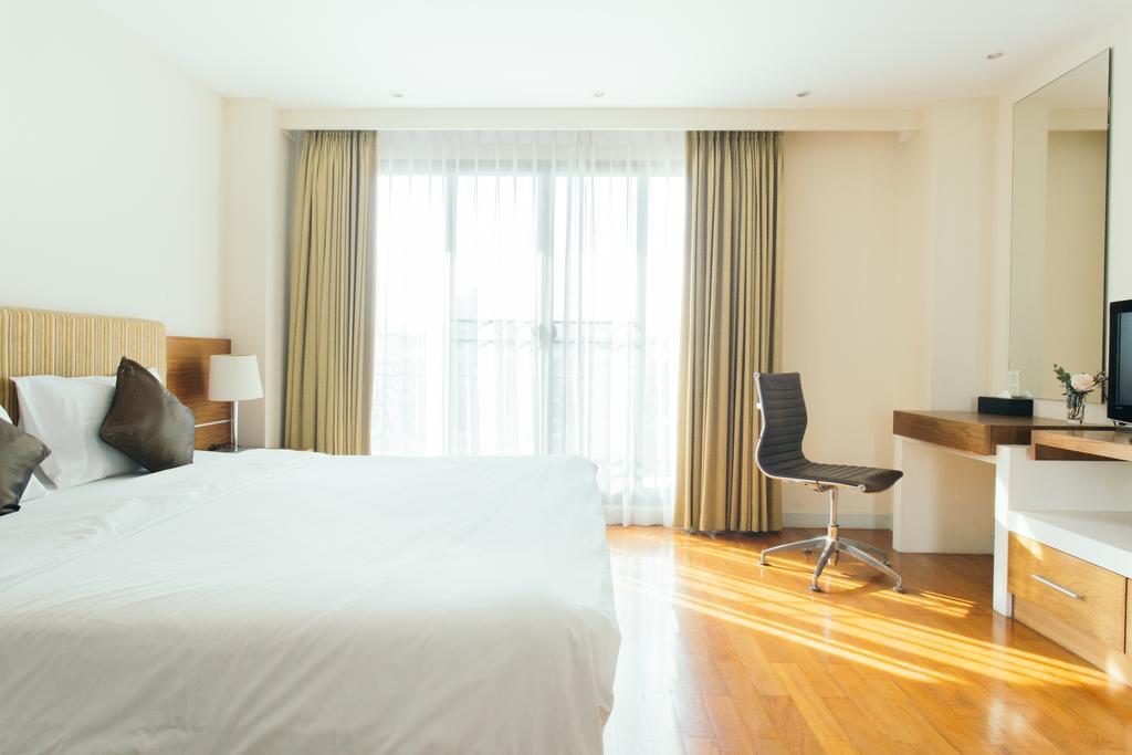 Thomson Residence Hotel Bangkok Esterno foto