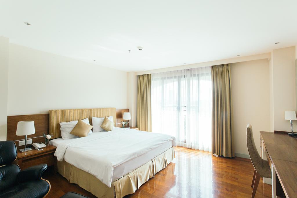 Thomson Residence Hotel Bangkok Esterno foto
