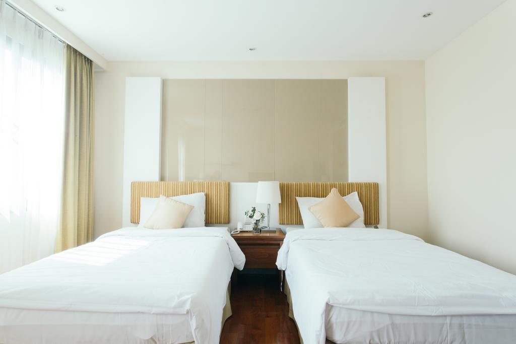 Thomson Residence Hotel Bangkok Esterno foto