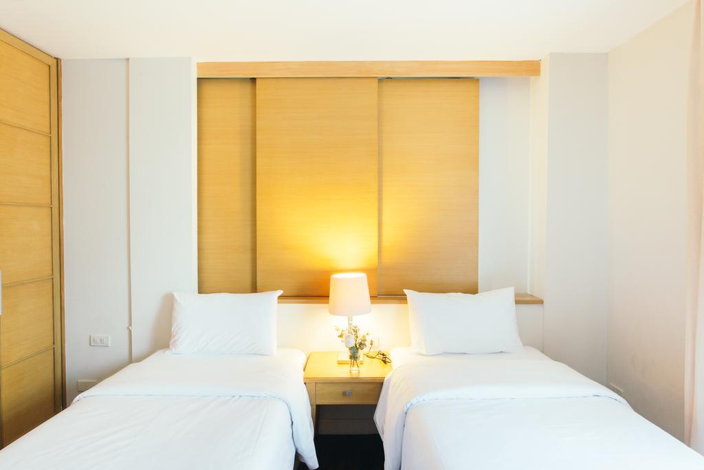 Thomson Residence Hotel Bangkok Esterno foto