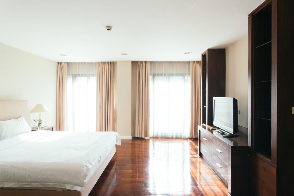 Thomson Residence Hotel Bangkok Esterno foto