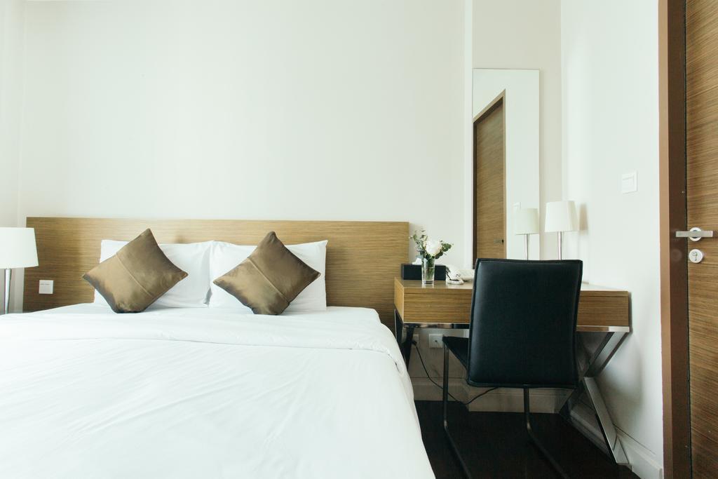 Thomson Residence Hotel Bangkok Esterno foto