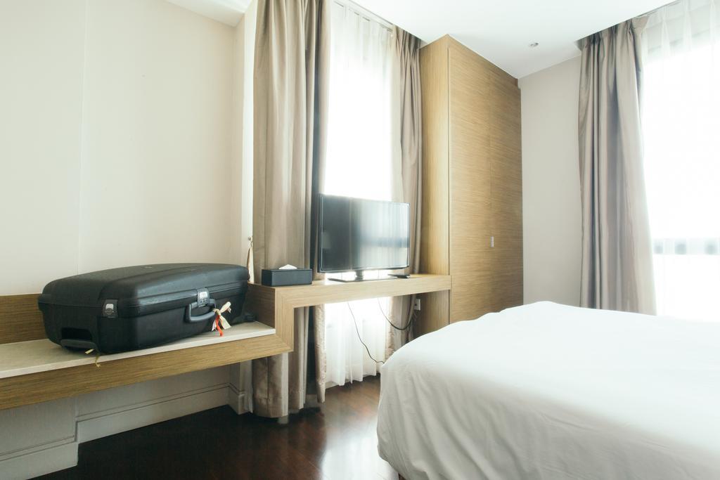 Thomson Residence Hotel Bangkok Esterno foto